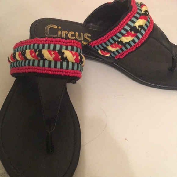 Sandals - Picture 3 of 4